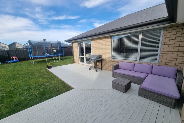 Photo of property in 36 Aroha Street, Pegasus, 7612