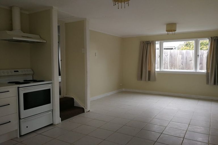 Photo of property in 162 Rathgar Road, Henderson, Auckland, 0610