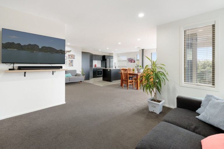 Photo of property in 7 Maddison Place, Welcome Bay, Tauranga, 3112