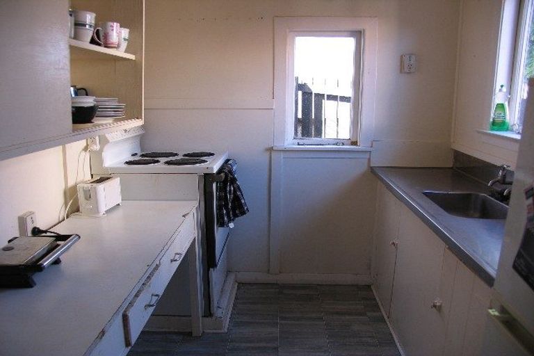 Photo of property in 107u2 Wallace Street, Mount Cook, Wellington, 6021