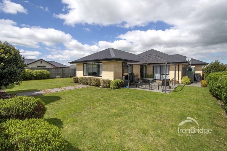 Photo of property in 51 Navy Loop, Rolleston, 7614