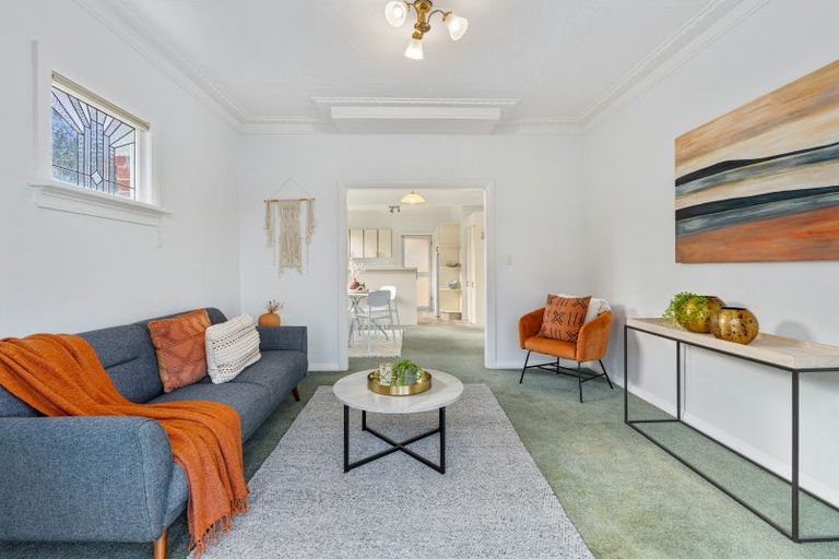 Photo of property in 22 Wharfdale Street, Macandrew Bay, Dunedin, 9014