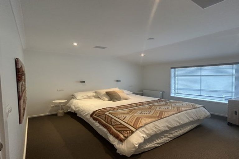 Photo of property in 12a Glenmore Street, Thorndon, Wellington, 6011