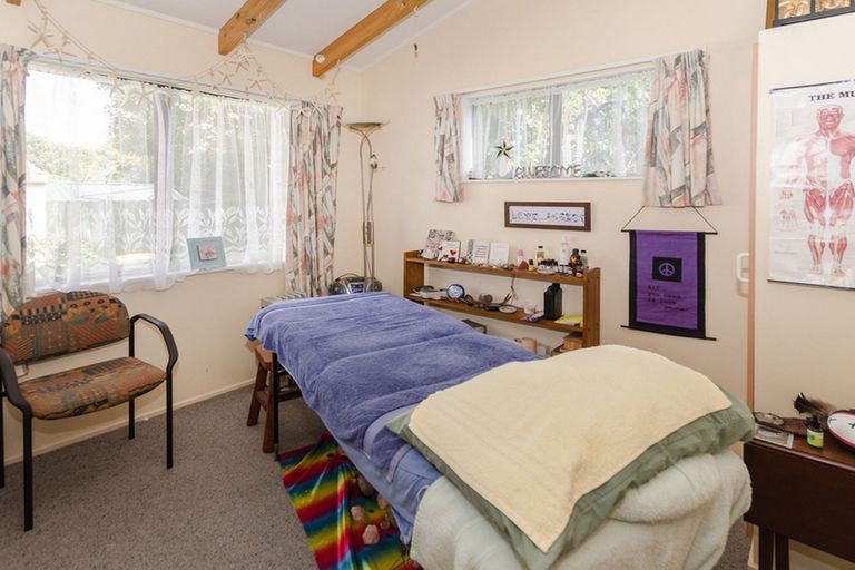 Photo of property in 44a Paerata Road, Pukekohe, 2120