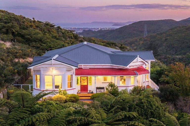 Photo of property in 57 Kaitangata Crescent, Kelson, Lower Hutt, 5010