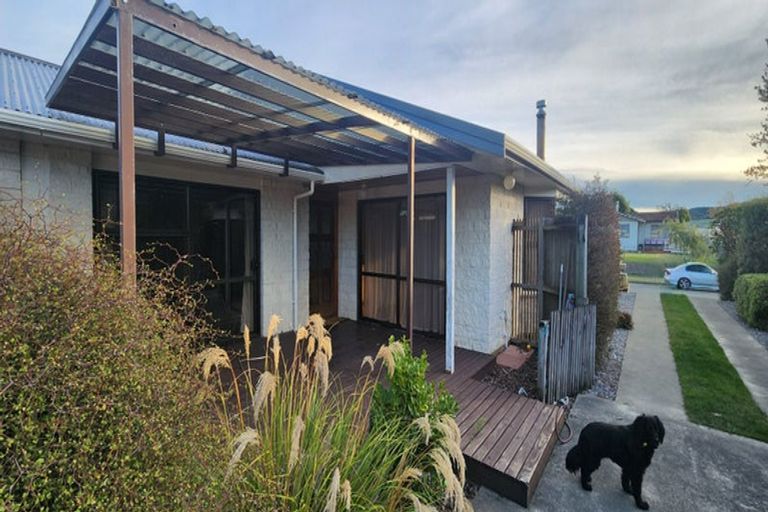 Photo of property in 22 Martin Avenue, Wakefield, 7025