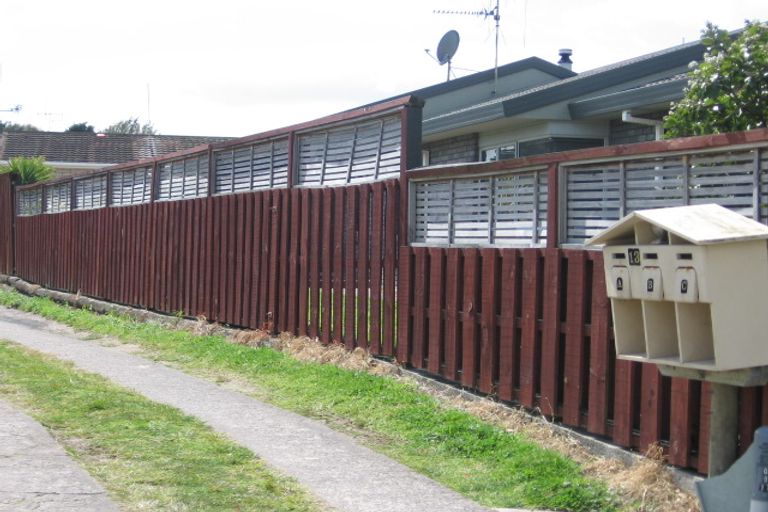 Photo of property in 13b Kinross Place, Mount Maunganui, 3116