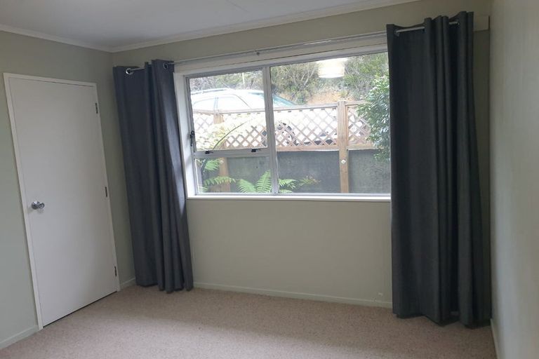 Photo of property in 7a Hobbit Lane, Pinehaven, Upper Hutt, 5371
