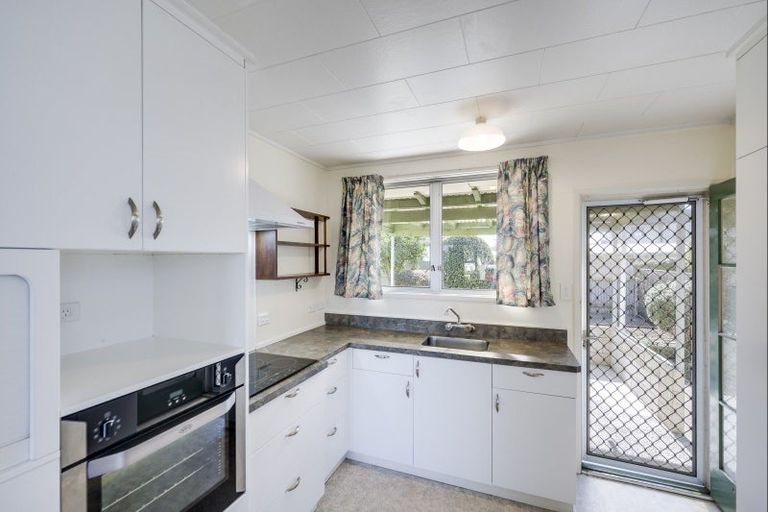 Photo of property in 102a Riverslea Road North, Parkvale, Hastings, 4122