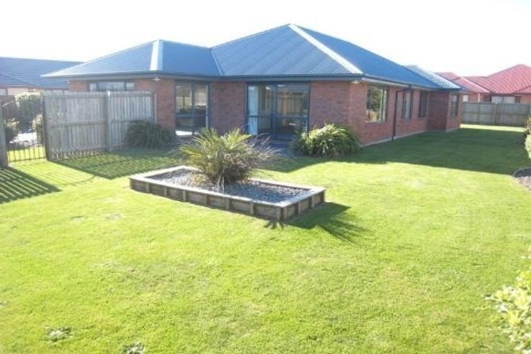 Photo of property in 13 Cressida Close, Rolleston, 7614