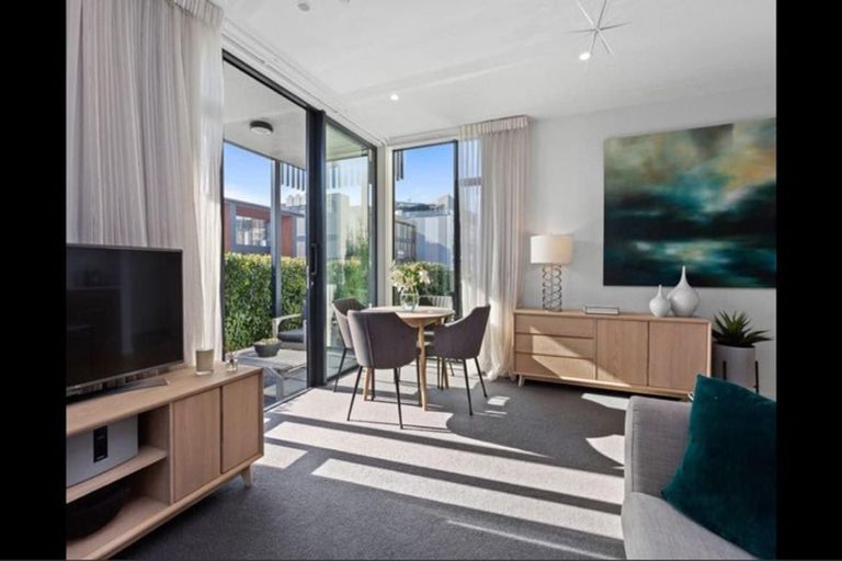 Photo of property in 50 Kilmore Street, Christchurch Central, Christchurch, 8013