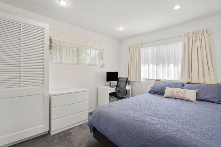 Photo of property in 29b The Parade, Island Bay, Wellington, 6023