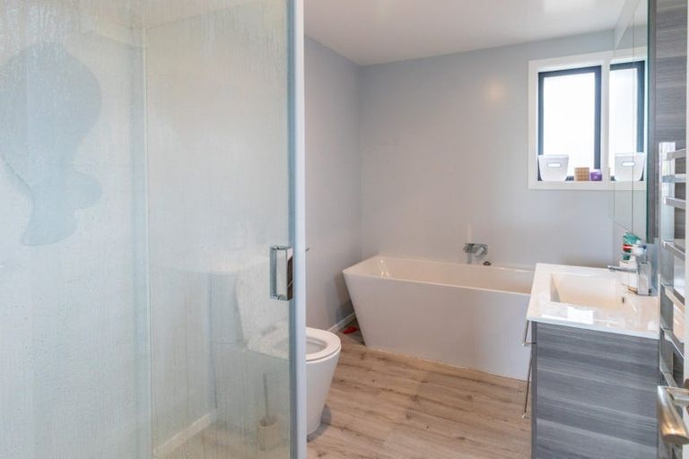 Photo of property in 81 Severn Street, Clifton, Invercargill, 9812