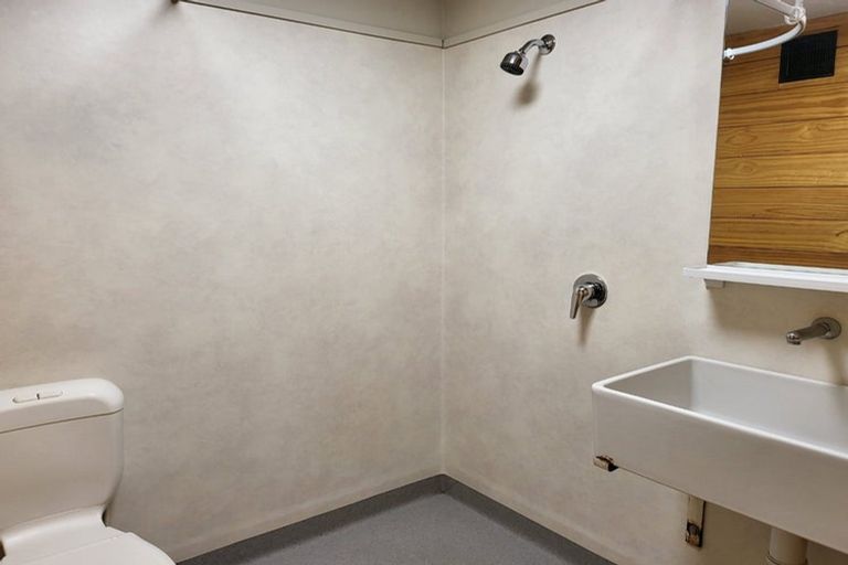 Photo of property in Martin Square Apartments, 415/20 Martin Square, Te Aro, Wellington, 6011