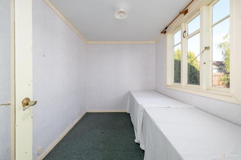 Photo of property in 30 Rhodes Street, Waimate, 7924