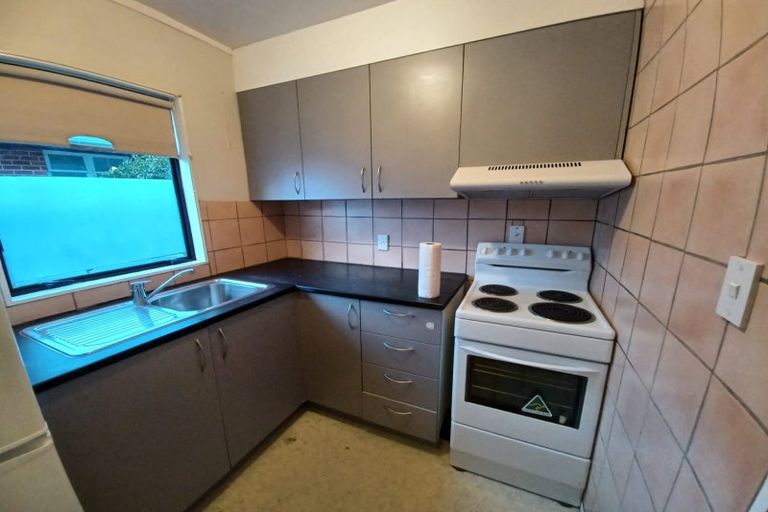 Photo of property in 615u1 Evans Bay Parade, Kilbirnie, Wellington, 6022