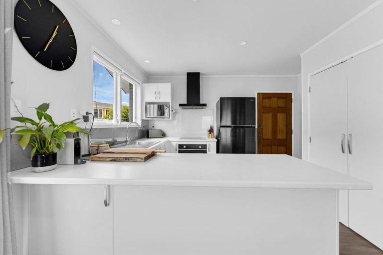 Photo of property in 17 Ashdown Place, Pahurehure, Papakura, 2113