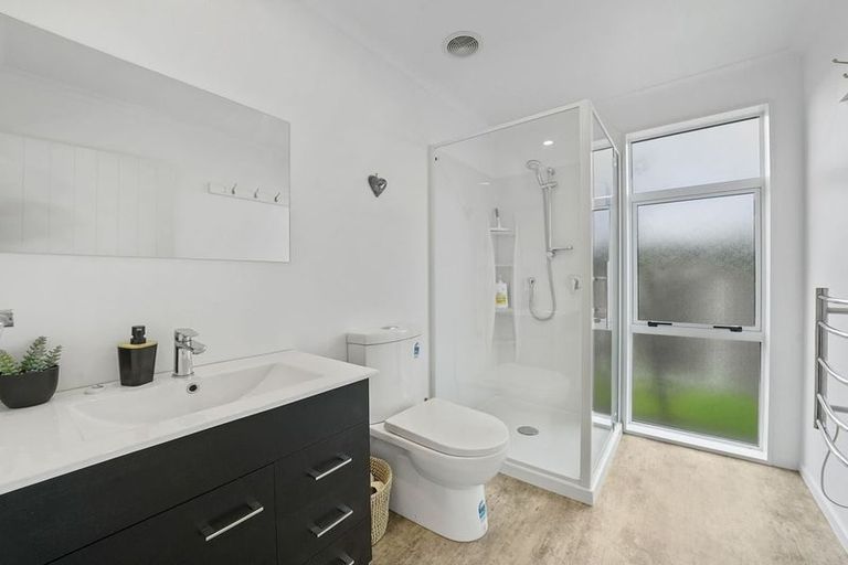 Photo of property in 49 Tuscan Lane, Martinborough, 5711