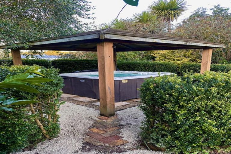 Photo of property in 12 Philip Street, Glentunnel, Coalgate, 7673