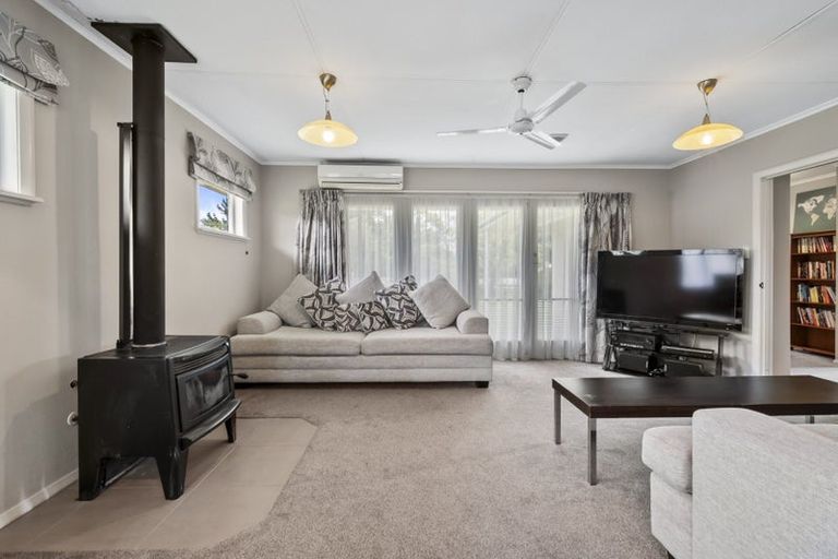 Photo of property in 1574 State Highway 3, Awahuri, Palmerston North, 4476