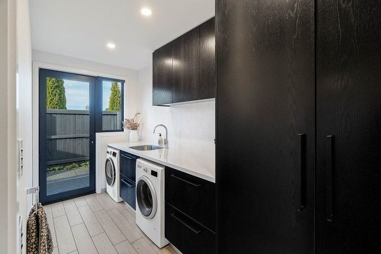 Photo of property in 1 Ashford Avenue, Prebbleton, 7604