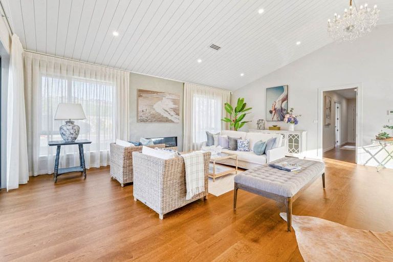 Photo of property in 1 Kaituhi Lane, Coatesville, 0793