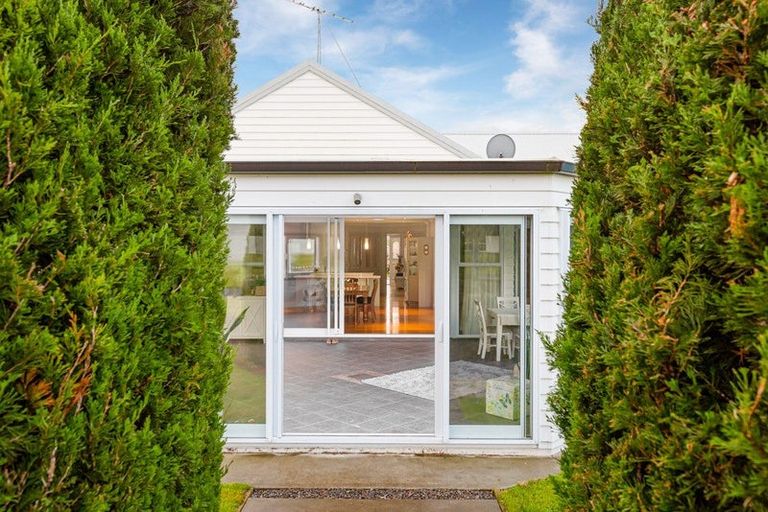 Photo of property in 430 Waitoki Road, Wainui, Silverdale, 0994