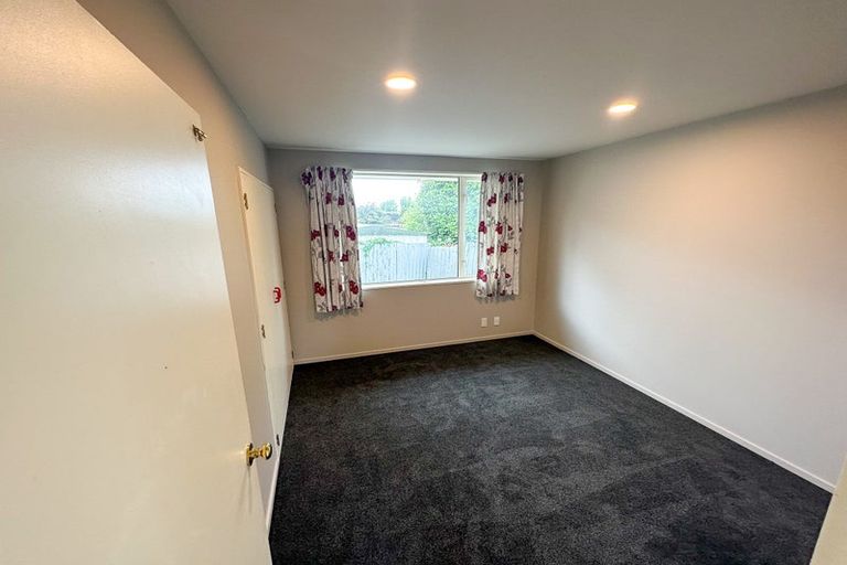 Photo of property in 9 Mahoe Street, Templeton, Christchurch, 8042