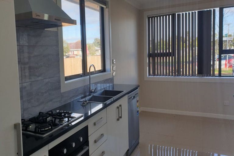 Photo of property in 28a Allen Street, Mangere East, Auckland, 2024