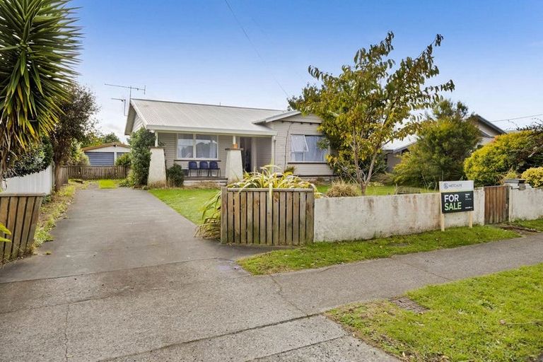 Photo of property in 288 South Road, Hawera, 4610