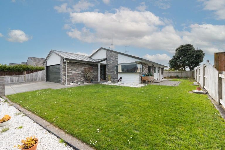 Photo of property in 10 Parnell Heights Drive, Kelvin Grove, Palmerston North, 4414