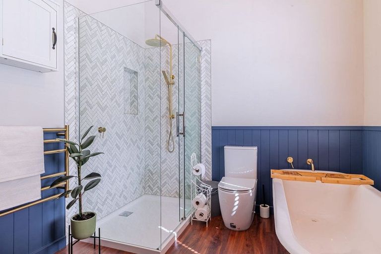 Photo of property in 30 Lombard Street, Palmerston North, 4410