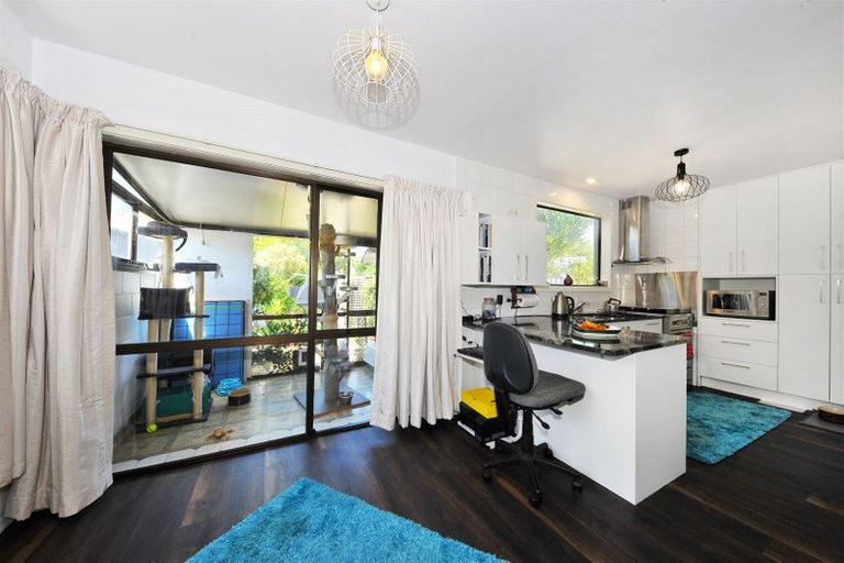 Photo of property in 11 Penelope Place, Casebrook, Christchurch, 8051