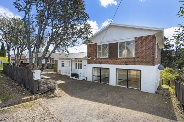 Photo of property in 639 Swanson Road, Swanson, Auckland, 0612