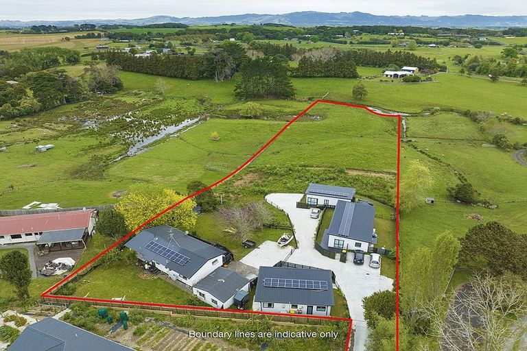 Photo of property in 31 Colombo Road, Waiuku, 2123