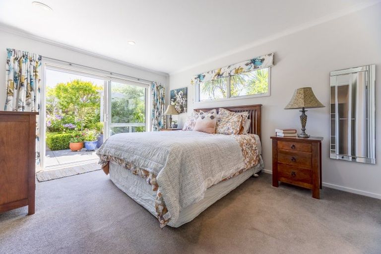Photo of property in 58 Hillcrest Road North, Raumati Beach, Paraparaumu, 5032