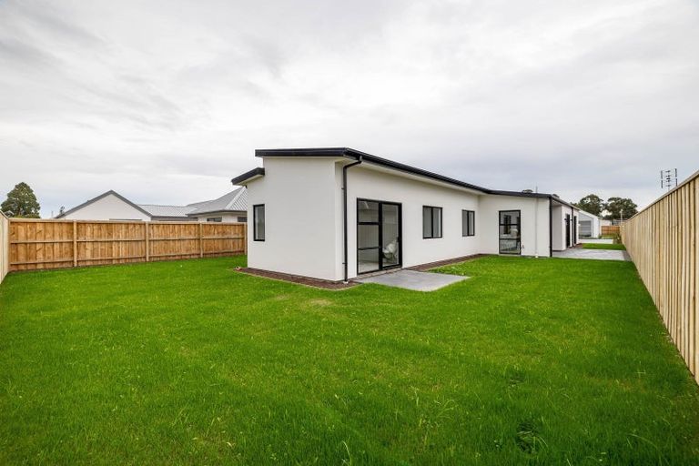 Photo of property in 10 Dynes Road, Rolleston, 7615