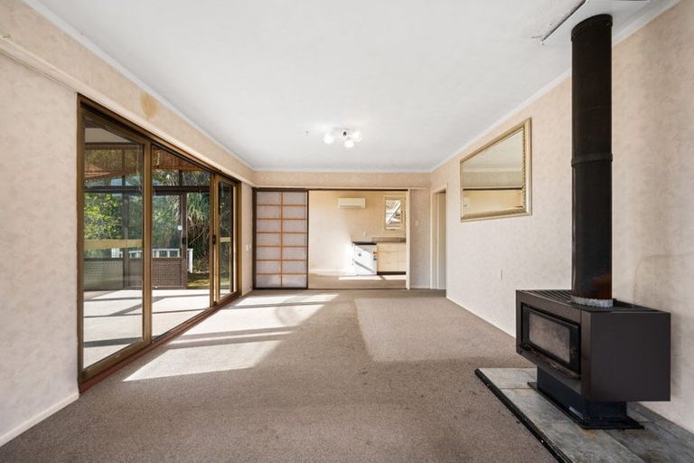 Photo of property in 126 Wellington Street, Picton, 7220