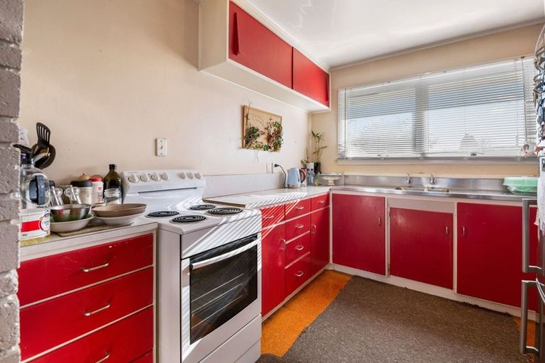 Photo of property in 177unit Clayton Road, Mangakakahi, Rotorua, 3015