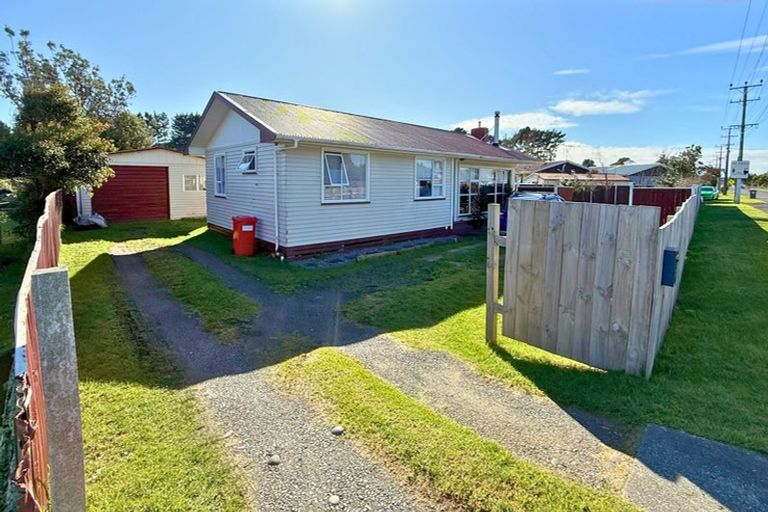 Photo of property in 55 Mosston Road, Castlecliff, Whanganui, 4501