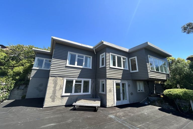 Photo of property in 25 Torwood Road, Khandallah, Wellington, 6035