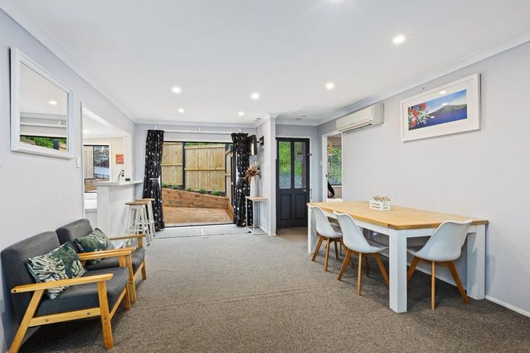 Photo of property in 504 Beach Road, Murrays Bay, Auckland, 0630