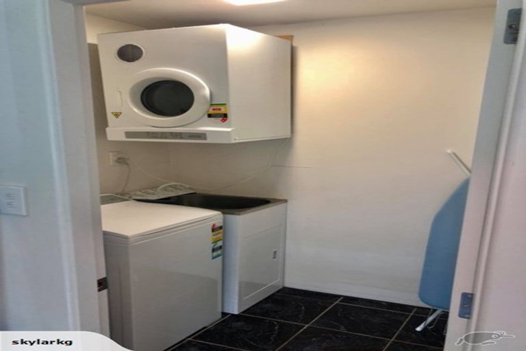 Photo of property in 17u2 Blackbridge Road, Wadestown, Wellington, 6012