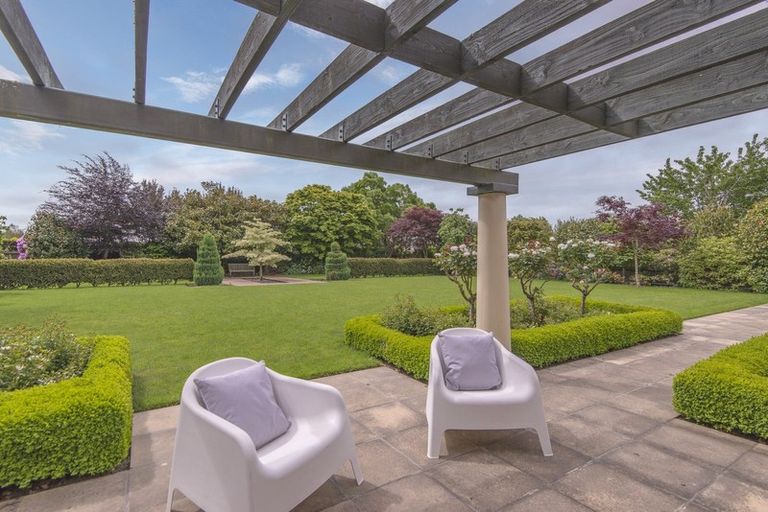Photo of property in 60 Regent's Park Drive, Casebrook, Christchurch, 8051