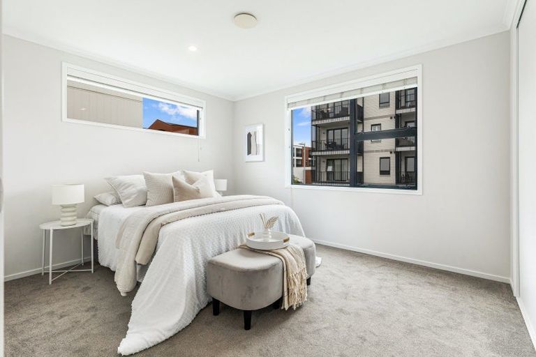 Photo of property in 2 Sidney Wallingford Way, Hobsonville, Auckland, 0616