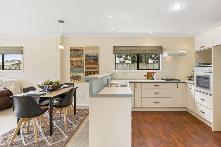 Photo of property in 32 Grosvenor Street, Cambridge, 3434