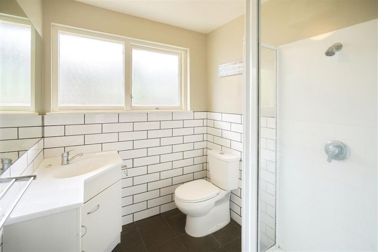 Photo of property in 4/494 Hereford Street, Linwood, Christchurch, 8011