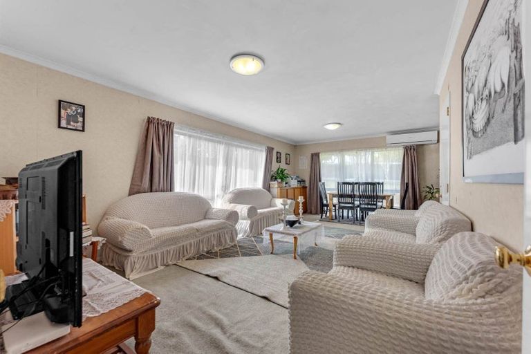 Photo of property in 9 Hawkley Close, Flat Bush, Auckland, 2019