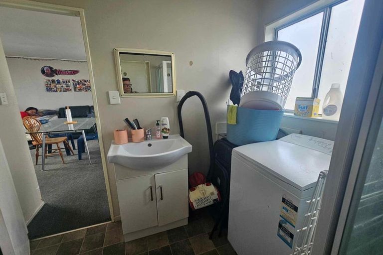 Photo of property in 5/93 Randwick Crescent, Moera, Lower Hutt, 5010