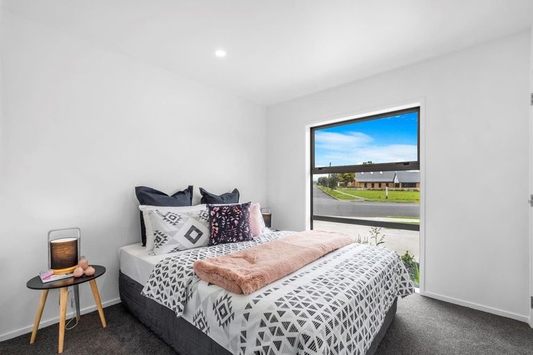 Photo of property in 118a Queen Street, Waiuku, 2123